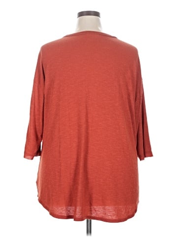 Terra & Sky 3/4 Sleeve Top (view 2)