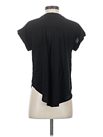 Blu Pepper Short Sleeve Blouse (view 2)