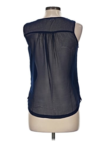Blu Pepper Sleeveless Blouse (view 2)