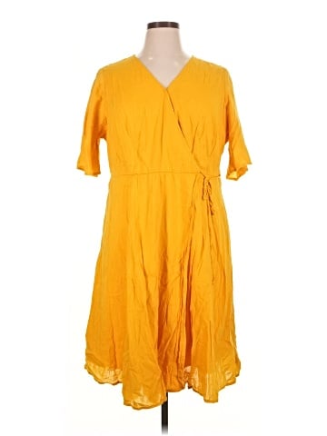 Old Navy Casual Dress (view 1)