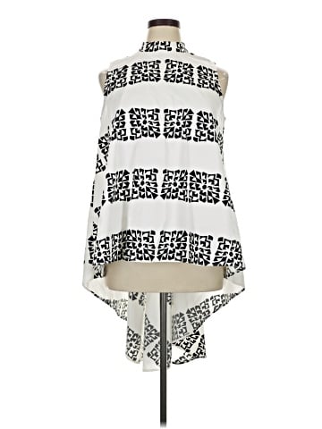 ASHRO Sleeveless Blouse (view 1)