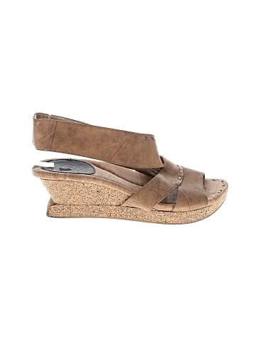 Modzori Wedges (view 1)