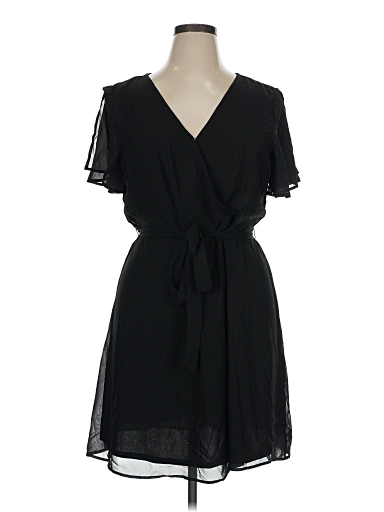 Pre-owned Maurices Casual Dress In Black
