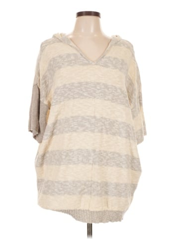 Easel Poncho (view 1)
