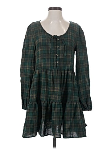Chelsea & Violet Casual Dress (view 1)