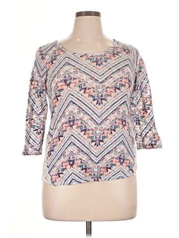 Almost Famous 3/4 Sleeve Top (view 1)
