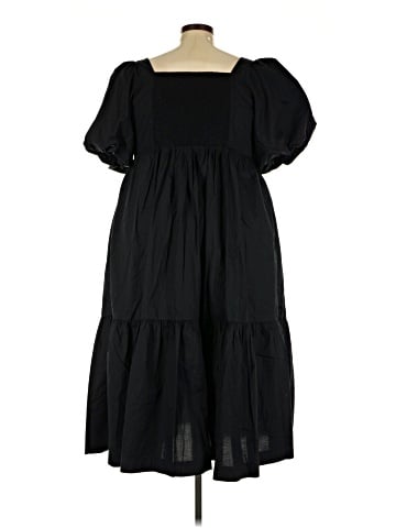 Old Navy Casual Dress (view 2)