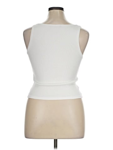 Trendy Queen Tank Top (view 2)