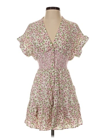 Alice + Olivia Casual Dress (view 1)
