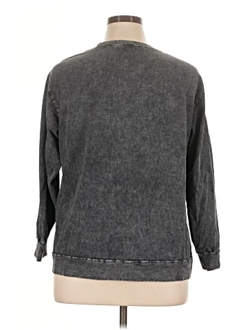 BLOOMCHIC Pullover Sweater (view 2)