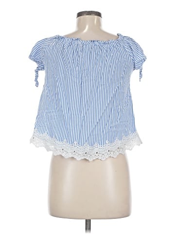 Crave Fame By Almost Famous Sleeveless Blouse (view 2)