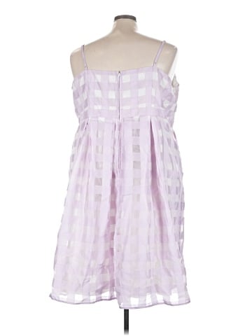 Lace & Mesh Casual Dress (view 2)