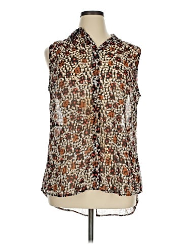 Lane Bryant Sleeveless Button-Down Shirt (view 1)