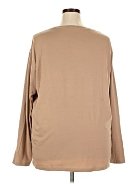 Trendy Queen Long Sleeve T-Shirt (view 2)