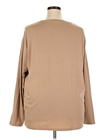 Trendy Queen Long Sleeve T-Shirt (view 2)