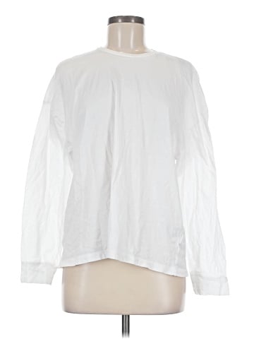 Victoria's Secret Long Sleeve T-Shirt (view 1)