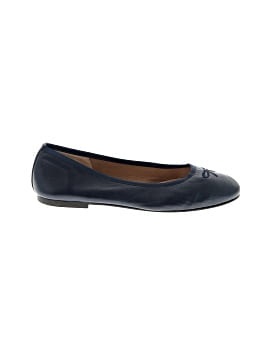Nicky Hilton Flats