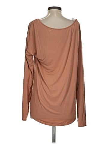 Halara Long Sleeve T-Shirt (view 2)
