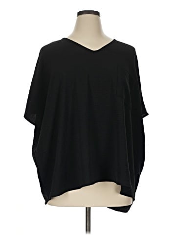 Zenana Poncho (view 1)