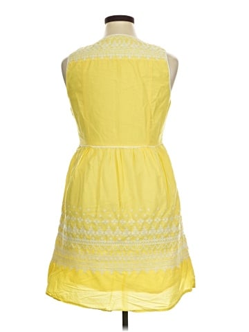 Vineyard Vines Casual Dress (view 2)