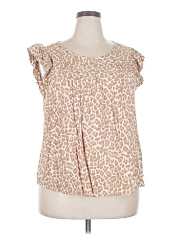 Andree by UNIT Sleeveless T-Shirt (view 1)