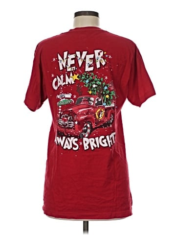 Buc-ees Short Sleeve T-Shirt (view 2)