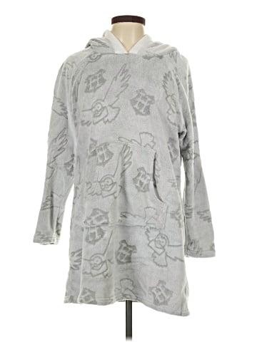 Harry Potter Pullover Hoodie (view 1)