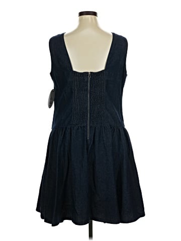 Scoop Casual Dress (view 2)