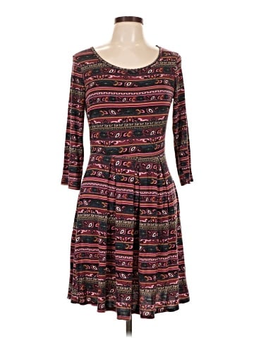 Pretty Young Thing Casual Dress (view 1)