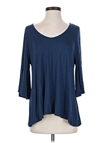 Sivana 3/4 Sleeve T-Shirt (view 1)