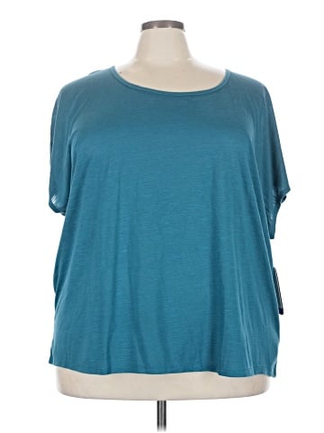 GAIAM Short Sleeve T-Shirt (view 1)