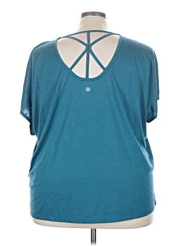GAIAM Short Sleeve T-Shirt (view 2)