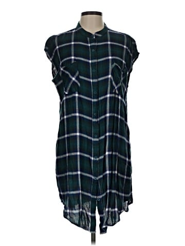 Esley Casual Dress (view 1)