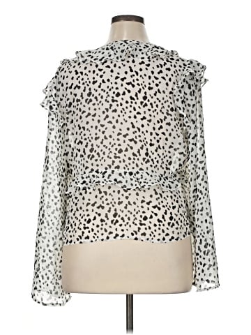 Pleione Sleeveless Blouse (view 2)
