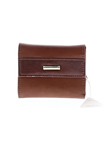 Liz Claiborne Wallet (view 1)
