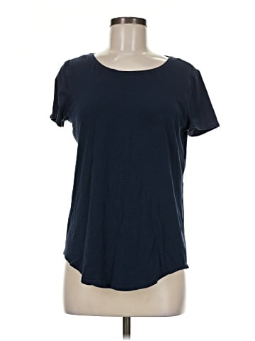Lululemon Athletica Short Sleeve T-Shirt (view 1)