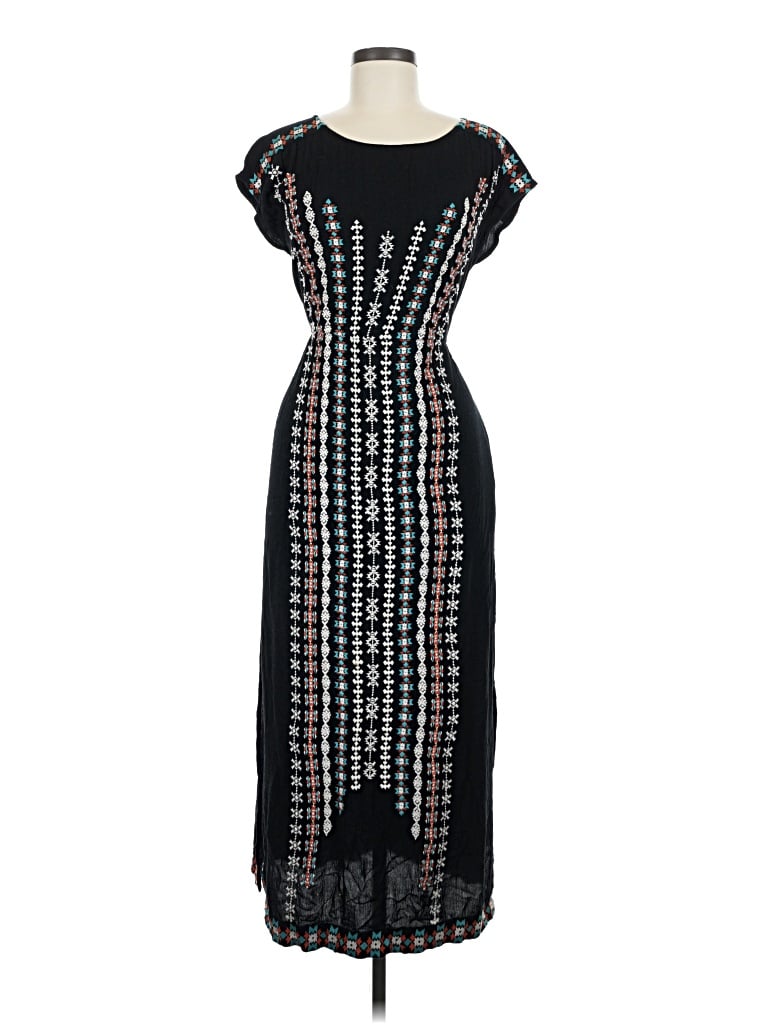 Pre-owned Sundance Casual Dress In Black