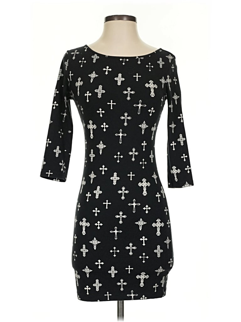 Pre-owned Forever 21 Casual Dress In Black