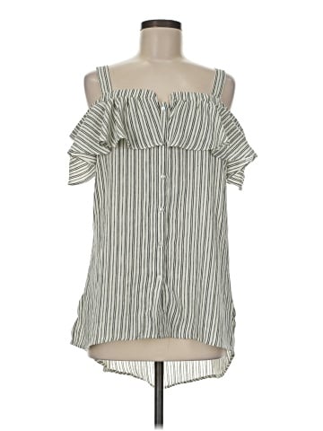 Romeo & Juliet Couture Sleeveless Blouse (view 1)
