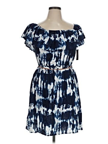 No Boundaries Casual Dress (view 1)
