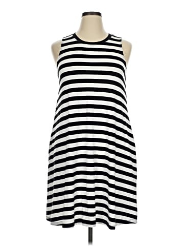 Time and Tru Casual Dress (view 1)