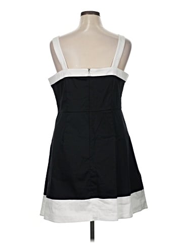 Ann Taylor LOFT Outlet Cocktail Dress (view 2)