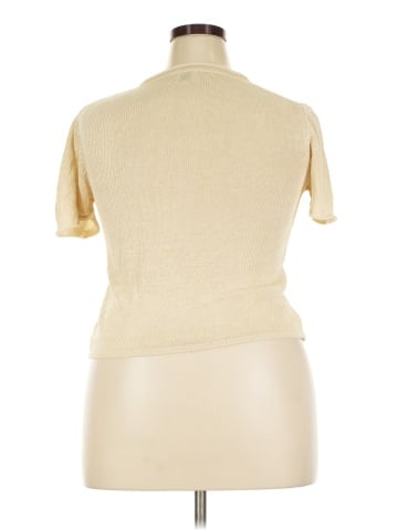Gap Short Sleeve Top (view 2)