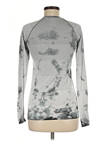 Lululemon Athletica Long Sleeve T-Shirt (view 2)