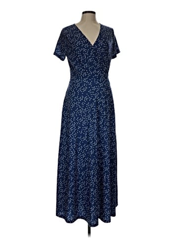 Huhot Casual Dress (view 1)