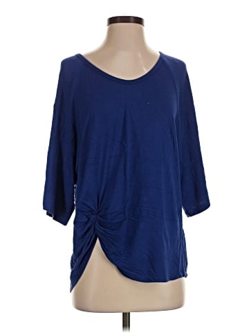 Red 23 3/4 Sleeve T-Shirt (view 1)