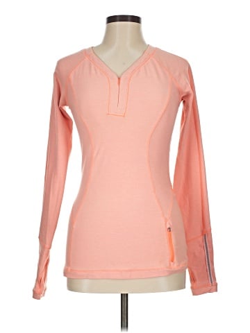 Lululemon Athletica Long Sleeve T-Shirt (view 1)