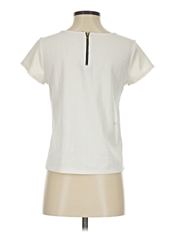 Free Kisses Short Sleeve Top (view 2)