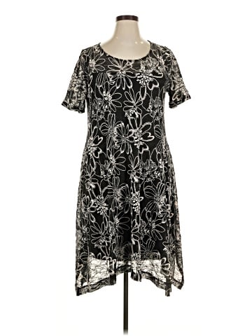 Roz & Ali Casual Dress (view 1)