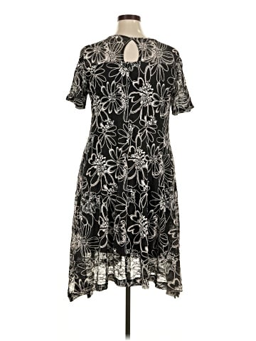 Roz & Ali Casual Dress (view 2)